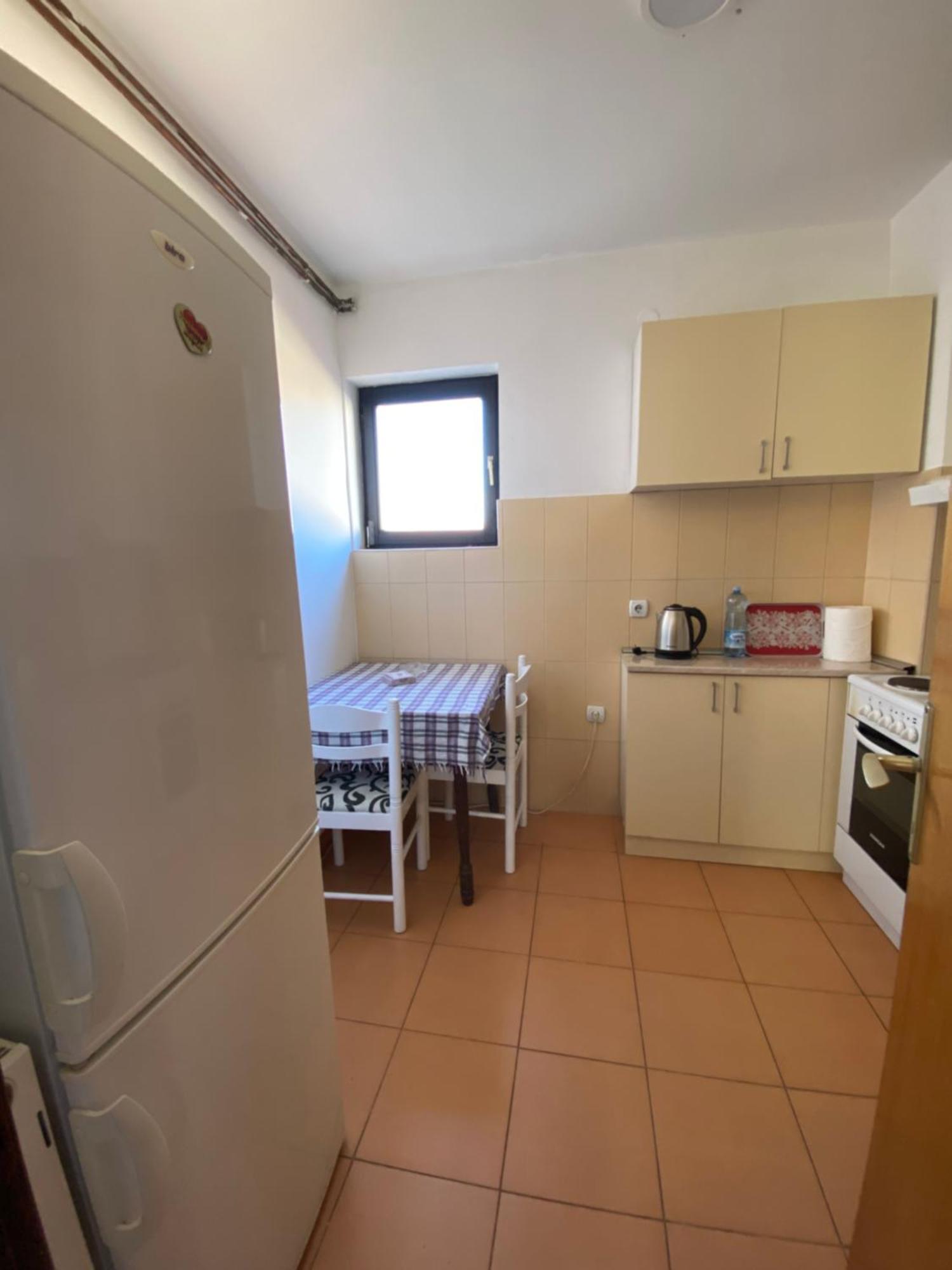 Apartmani Dora Leskovac Leskovac  Exteriör bild