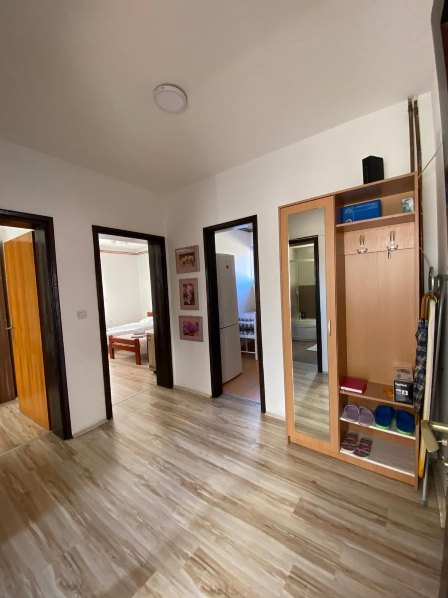 Apartmani Dora Leskovac Leskovac  Exteriör bild