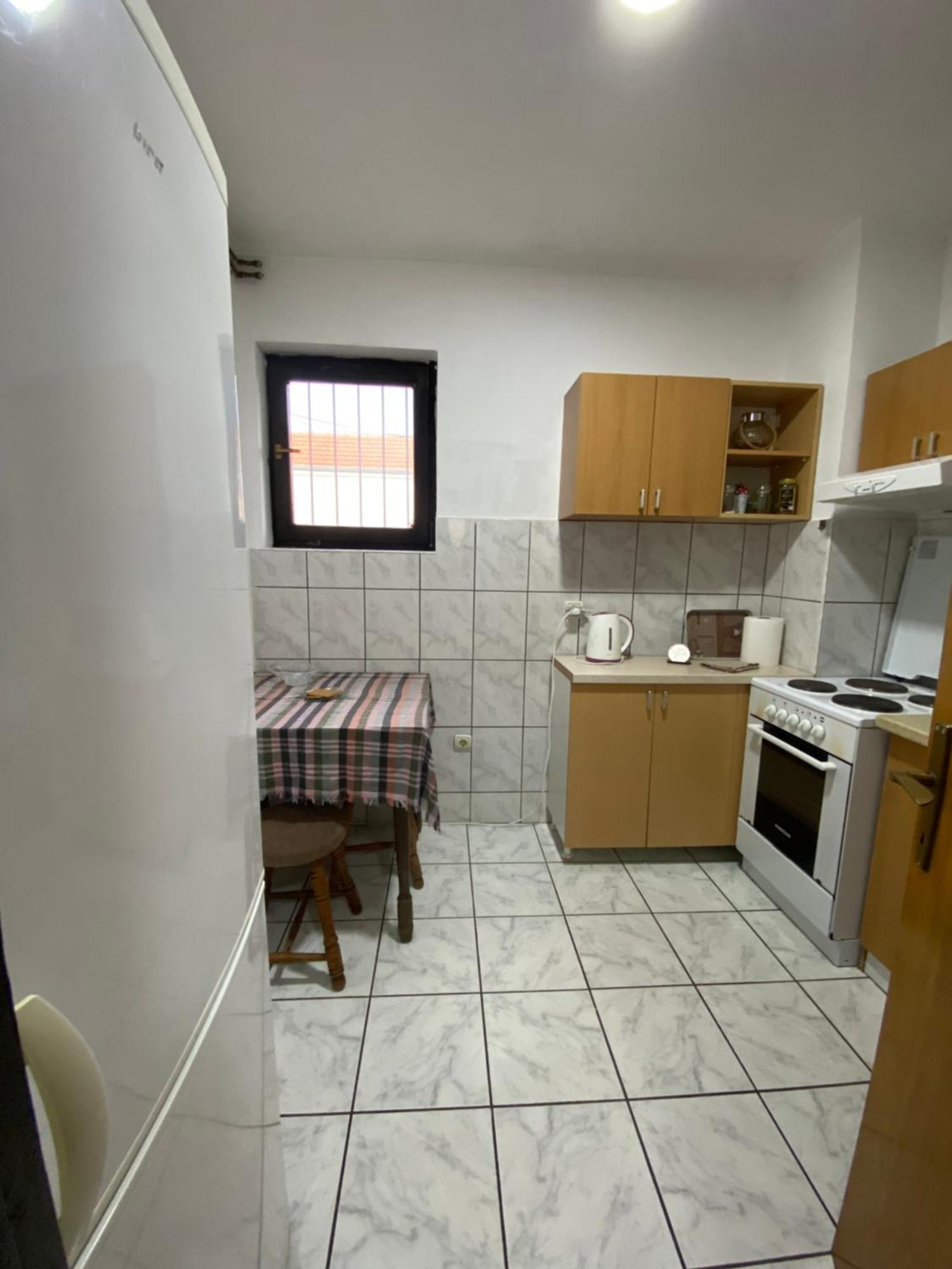 Apartmani Dora Leskovac Leskovac  Exteriör bild