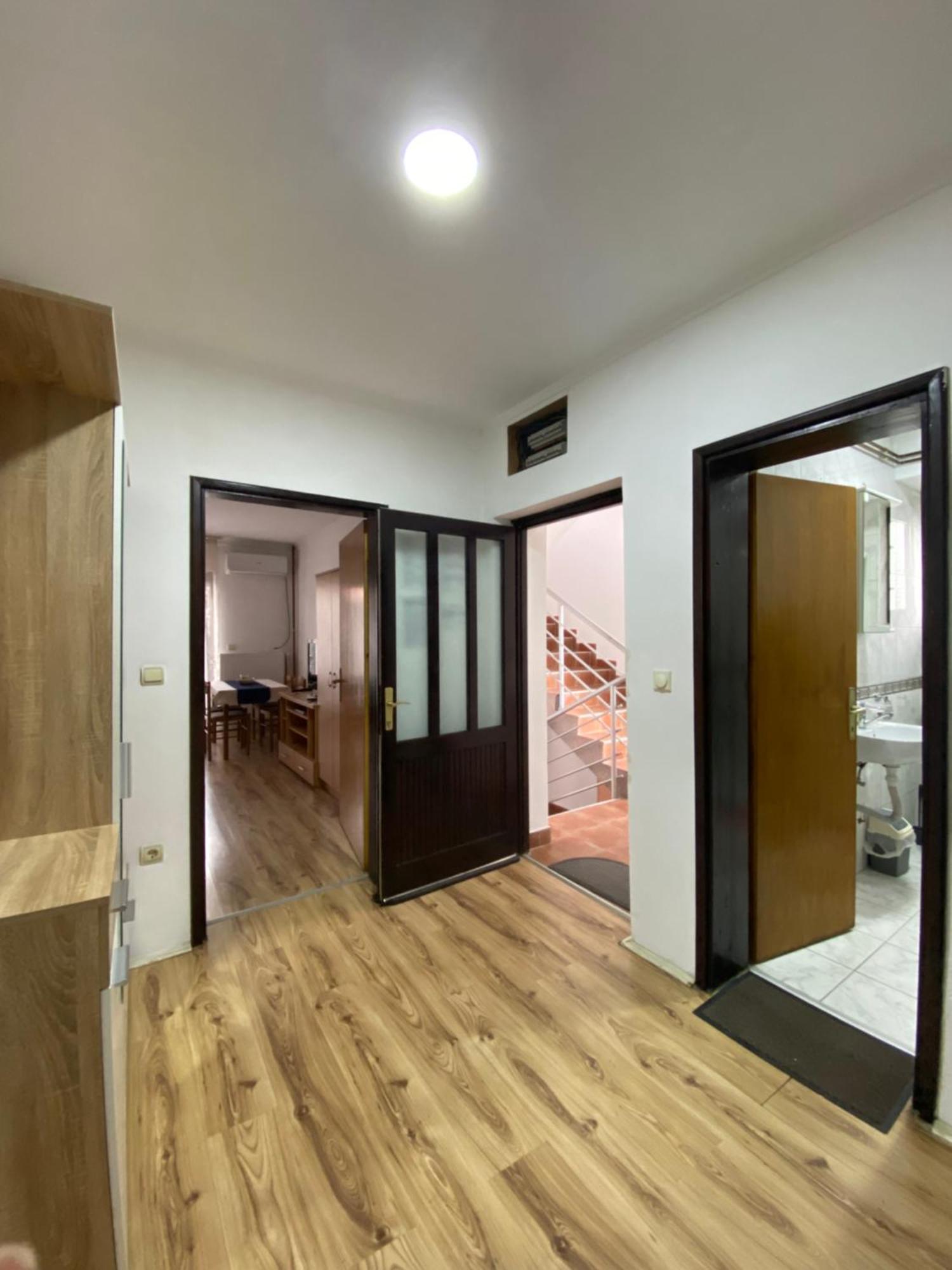 Apartmani Dora Leskovac Leskovac  Exteriör bild